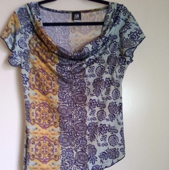 Dynamite boho top with drape neckline  flutter sleeves and slant hem with tie - Picture 1 of 7
